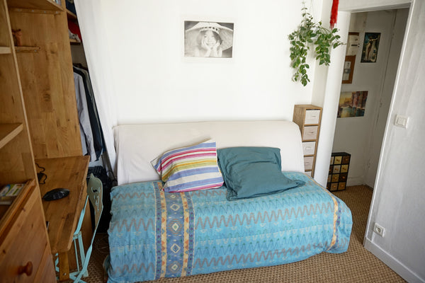 It a is small but charming room fully equipped, the neighborhood is charming too Paris, France small room fully equipped 11m² Entire rental unit vacation rental 7152473