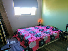 Au dessus de vieux Lyon. à 2 km des spots touristiques, dans un quartier calme v Lyon, France Chambre calme et jolie vue à Lyon parking gratuit Private room in rental unit vacation rental 688779717648673741