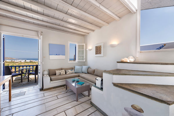 Pure White is a recently renovated apartment (37m2) offering 220o sea views. Ove Athens, Greece PURE WHITE Studio with amazing sea view, Naousa Cycladic home vacation rental 18390234
