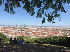 Ideal for 4 close to Old Lyon, in a quiet apartment, you will enjoy the peace an Lyon, France Ideal accommodation Any comfort and calm 50 m2 Entire rental unit vacation rental 36379882