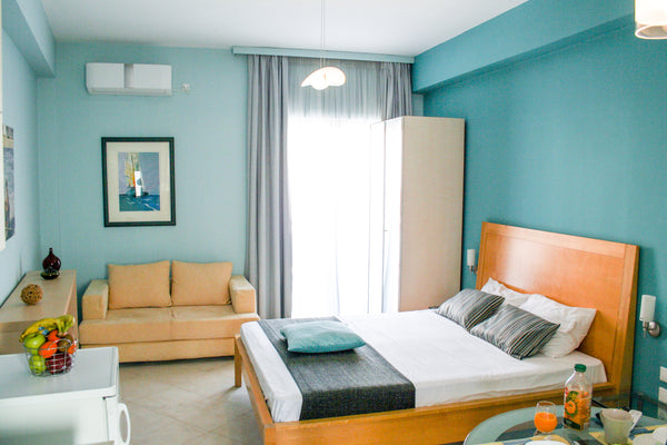 NEW – VERY CENTRAL – HELPFUL HOST <br />New, bright and completely renovated lof Athens, Greece Inner City Loft 6 Entire loft vacation rental 40911914