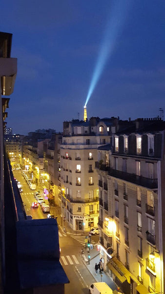 Studio tout équipé, accueillant et douillet avec un canapé lit très confortable  Paris, France Beau studio au cœur de Paris 15 Entire rental unit vacation rental 8740004