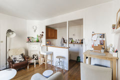 The flat is well located 1 min walking to the Canal St Martin.<br /><br /><b>The Paris, France Cosy 2 rooms Flat - Canal St Martin Entire rental unit vacation rental 3368784