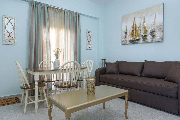 Spyros Apartments with pool is the perfect holiday accommodation for couples, fa  Spyros Apartments with pool - Kaliopi Entire rental unit vacation rental 46651180