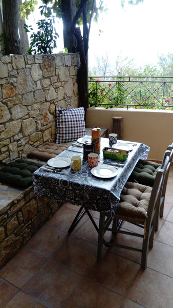 Jolie petite maison traditionnelle crétoise située dans un hameau au calme en ha Rampan, France Maison traditionnelle crétoise Entire home vacation rental 22750273