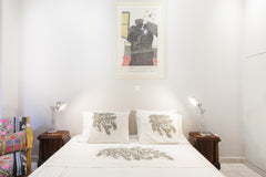 Kick back in the tranquil, leafy courtyard and soak up the history of this brigh Greater London, England, United Kingdom Apartment with Leafy Backyard Steps from the Acropolis Entire rental unit vacation rental 401423
