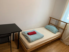 Genieße einfachen Zugang zu allem von dieser perfekt gelegenen Unterkunft aus.  Single room next to downtown, sightseeings, metro Private room in rental unit vacation rental 705079649854985474