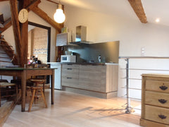 Central et calme, appartement de charme au 3è étage dans quartier gallo romain F Lyon, France Cosy appartement pour 6 au dessus de Saint Jean Entire rental unit vacation rental 21807811