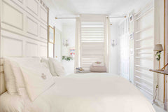 in an elegant  apt ,  a private bedroom plenty of history (XVIIIth century...) - Paris, France LUXURYbedroom best shopping/museums Private room in rental unit vacation rental 3385662