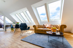 Step into the comfort of this stylish, sun-soaked rooftop apartment, with outsta Vienna, Austria SunSoaked & Comfy | City Center,♛King Bed, Balcony Entire rental unit vacation rental 44297876