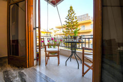 A spacious and bright flat located in the heart of central Rethymno in a lively  Rethimnon, Greece Spacious flat in the city center! Entire rental unit vacation rental 27246165