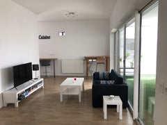 Ce logement familial est proche de tous les sites et commodités. Proche de la ga Carignan-de-Bordeaux, France Superbe appartement avec Loggia et parking gratuit Entire condo vacation rental 643903326350065467