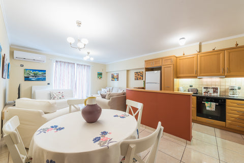 A new stylish modern apartment at the heart of Athens very close to Acropolis mu CY A new Stylish apartment with parking at Acropolis Entire rental unit vacation rental 37579459