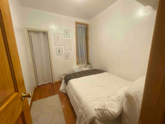 Amazing  room in Cozy apartment located downtown Manhattan Chinatown. Walking di New York, NY Rental unit in New York · ★4.84 · 1 bedroom · 1 bed · 1 shared bath Private room in rental unit vacation rental 42982053