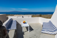 Traditional Family House in Finikia, a historical and protected village at 15 mn  Villa Mirsini in Finikia, Oia, Santorini Cycladic home vacation rental 18619846