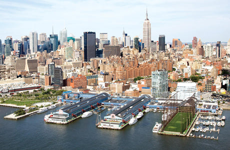 Clean and spacious two bedroom and one bathroom apartment in the heart of Chelse New York, NY Rental unit in New York · 2 bedrooms · 2 beds · 1 bath Entire rental unit vacation rental 10587891