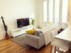 L’appartement est situé rue Montorgeuil dans une des rues les plus belles de Par Paris, France Montorgeuil Entire rental unit vacation rental 23274262