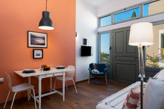 A ground floor, step-free seaside 36sqm apartment. <br />This apartment meets th Heraklion, Greece Step-free access beachfront apartment in a garden Entire condo vacation rental 45280767