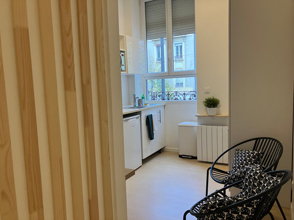 Passez un agréable séjour dans ce petit hébergement confortable bien agencé pour  Ma cabane a Lyon Entire rental unit vacation rental 762930128159184044