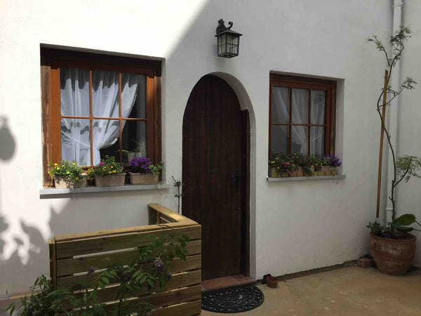 In the centre and oldest neighbourhood of Brussels, the house is at a foot dista Brussels, Belgium Little house in the heart of Brussels Entire guesthouse vacation rental 31276311