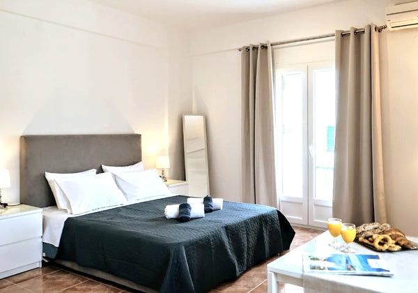 The Aegean Breeze studio is a brand new, air-conditioned, minimal style flat, ce  A Luxury Studio close to Beach & Center of Town Entire rental unit vacation rental 35267981