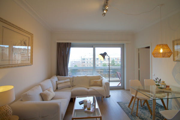 Warm and bright apt with terrace, located in a green and quiet area  of Brussels Brussels, Belgium Nice 1 bedroom with terrace in Uccle Entire rental unit vacation rental 53765145