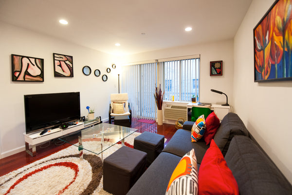 Comfy apartment in the East Village with a Washer/Dryer!!!  3 min walk to Astor  New York, NY Condo in New York · ★5.0 · 1 bedroom · 1 bed · 1 bath Entire condo vacation rental 790767