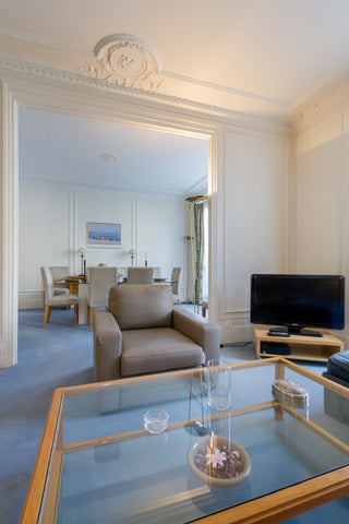 Amazing apartment with amazing view is located in front of the Eiffel Tower full Paris, France [110m2] The Eiffel Prestige Entire rental unit vacation rental 4828170