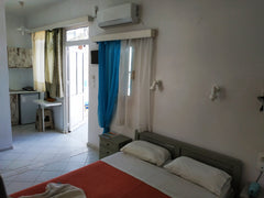 This studio is located in the heart of Agia Pelagia seaside resort. A quiet and  Heraklion, Greece Cosy studio with a large veranta, near the beach. Entire rental unit vacation rental 34668978