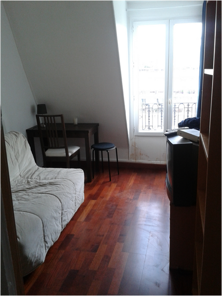 Charmant studio de 19m² au dernier étage sous les toits parisiens avec ascenseur  Charmant studio proche Nation - Paris 12 Entire place vacation rental 19580377