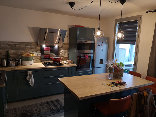 Découvrez Bordeaux et ses environs tout en restant au calme non loin de la ville Paris, France Appartement proche de Bordeaux Private room in rental unit vacation rental 34084985