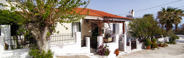 The house (70 m2) has two bedrooms. The first has a double bed and the second tw  Kontos-Traditional house in Andros beach Entire home vacation rental 25435508