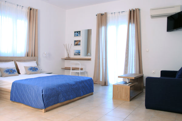 Spacious, bright double bed studio apartment measuring approximately 28m2. It co Rhodes, Greece Krinis Apartments Entire rental unit vacation rental 46187152