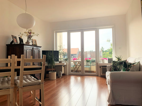 Appartement de 70m2 au calme et proche des commerces de qualité et de l'ambiance Uccle, Belgium Appartement lumineux avec terrasse à Uccle Entire rental unit vacation rental 8484683