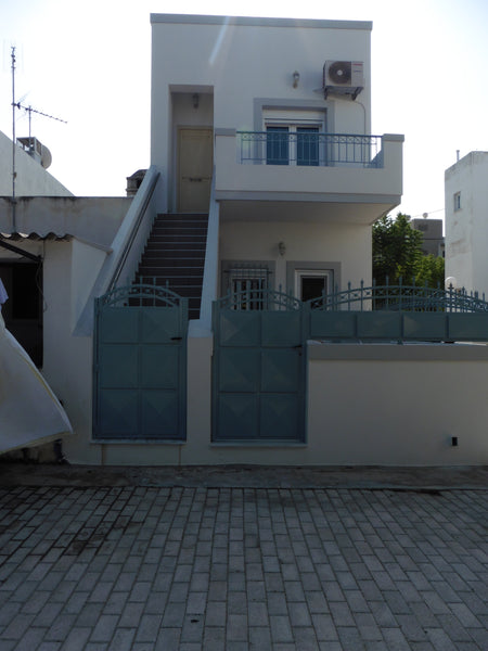 Appartement deux pièces 51m2 entièrement neuf (possibilité de couchage pour deux Greece Résidence individuelle aux couleurs de la Grèce Entire condo vacation rental 35956280