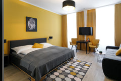 Die Unterkunft liegt zentral im 15.Bezirk, wenige Gehminuten von mehreren U-Bahn Vienna, Austria WF-Apartment zentral, trendig & modern Top 6 Entire rental unit vacation rental 48253975