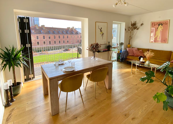 New, cozy and colorful 72m2 apartment with everything you need for the best loca Copenhagen, Denmark Super central & cozy apartment w. balcony Entire rental unit vacation rental 37362636