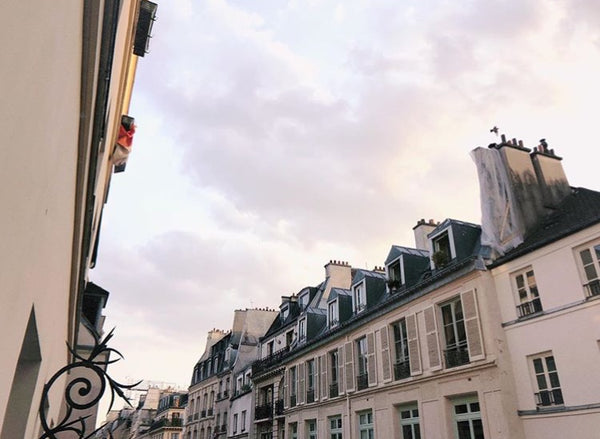 beautiful and minimalistic 31m2 apartment in the heart of paris. It’s my own lit New York, NY Cozy apartment with balcony in the heart of paris Entire rental unit vacation rental 15538610