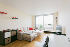 2 bedrooms with a double bed each. Everything you need in the flat. It s located Paris, France 2 bedrooms in a 80m² flat in South Paris (13th) Private room in rental unit vacation rental 3855114