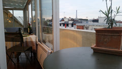 Vue sur la Tour Eiffel, Tour Montparnasse, Sacré Coeur et toit de Paris.<br />Le Cuise-la-Motte, France Appartement Rooftop Entire rental unit vacation rental 18211576