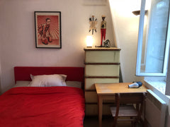 My humble apartment is the perfect Parisian getaway. Comfortably fitting a coupl Paris, France Bastille -Night Life/ Market/ Metro Entire rental unit vacation rental 72427