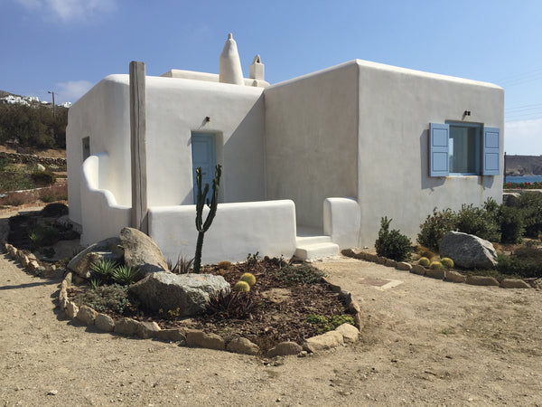 Just 3 Km from the town of Mykonos a recently renovated house next to the seasid  A Hideaway on Mykonos Cycladic home vacation rental 12743703