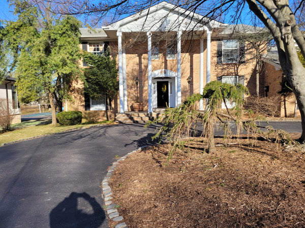 Ge villa,parking,many bedrooms bus to ferry walking distance,large back yard,bbq New York, NY Home in Staten Island · ★4.81 · 6 bedrooms · 12 beds · 3.5 baths Entire home vacation rental 48661038