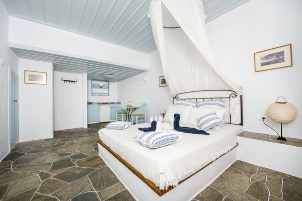 We offer one unique and relaxing stay to our visitors, while trying to offer the Greece Type of apartment with view without loft(2-4 pers) Entire rental unit vacation rental 17101834