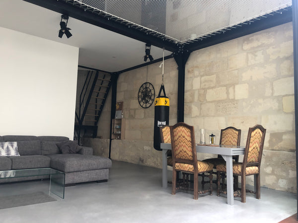 Venez découvrir cette échoppe bordelaise rénovée dans un esprit loft.<br />Elle  Bordeaux, France Mini loft Bordeaux Entire townhouse vacation rental 602810618206112625