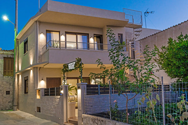 Noemie 1, is a 55 sq. m. cozy ground floor apartment in a two-apartment building Rethimnon, Greece Noemie apartment 1 ,Gerani village, Rethymno Entire rental unit vacation rental 686773188301626880