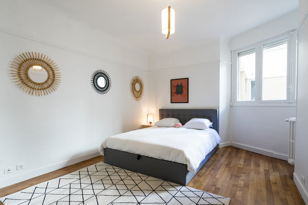 Welcome to the Nice apartment 10 minutes from Champs de Mars! On the corner you’ Paris, France Cute & Cosy Parisian Flat !!! Entire rental unit vacation rental 30040124