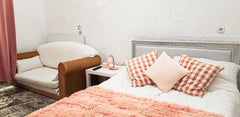 The spacious 30m2 apartment is a great option for traveling friends and lovers.   Simple Apt. w/ full kitchen Wiener Stadthalle 3 Entire rental unit vacation rental 622570212309022642