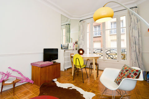 <b>The space</b><br />Bonjour!  <br />Je loue mon appartement en entier. C'est u Paris, France Bienvenue aux Batignolles! Entire rental unit vacation rental 380239