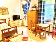 Schönes und sehr sauberes Apartment<br />bestehend aus:<br /><br />DREIBETTZIMME Vienna, Austria Apartment Liesingbach Entire rental unit vacation rental 609501703993907486